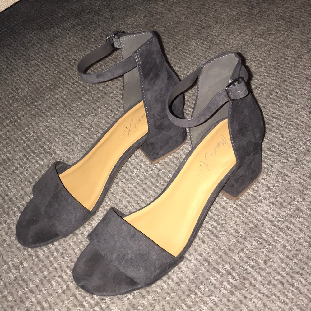 Suede sandal heels